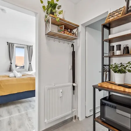 Hellohome I Gemuetliches Mit Grosser Dachterrasse & Parkplatz 아파트 브라운슈바이크