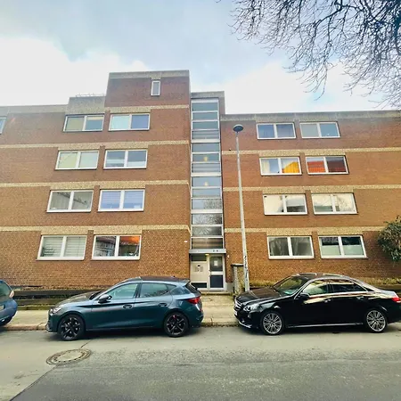 Hellohome I Gemuetliches Mit Grosser Dachterrasse & Parkplatz